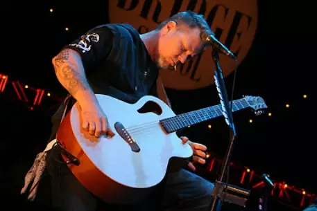 Metallica подключилась к поиску пропавшей фанатки