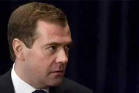 Медведев подписал закон о "сделке с правосудием"