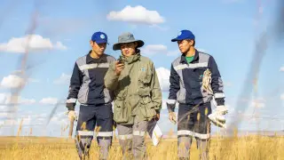 “Едва успели запрыгнуть – и накрыла песчаная буря“. Заметки казахстанского геолога