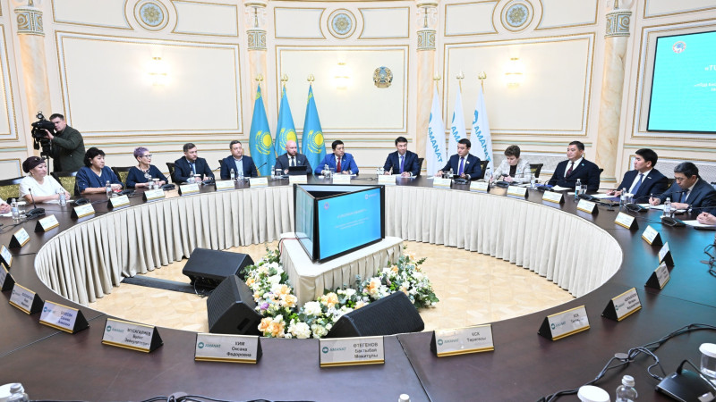 Фото: пресс-служба партии Amanat