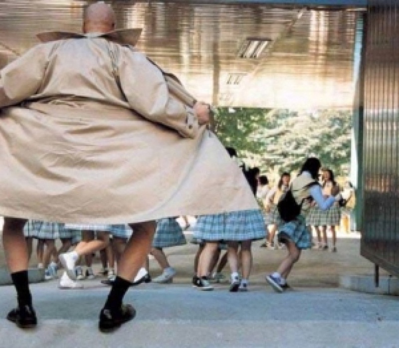 Интернетте кискаға қатысты порно зорлық-зомбылық