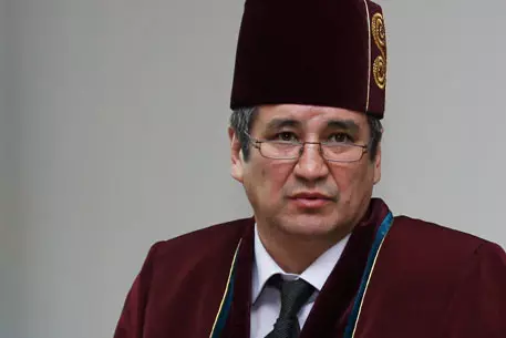 Суд отклонил прошение защитников Искакова об отводе судьи