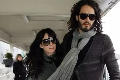 Кэти Перри и Рассел Брэнд поженились в Индии 