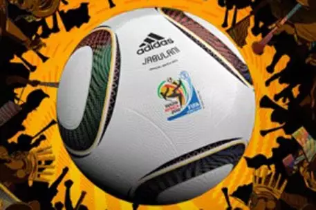 Из-за ЧМ-2010 прибыль Adidas выросла в 14 раз