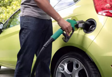 Министр транспорта РК пообещал отложить введение Евро-3