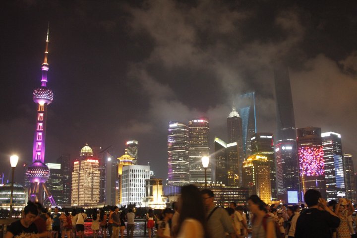 Шанхай. Набережная. ©Роза Есенкулова