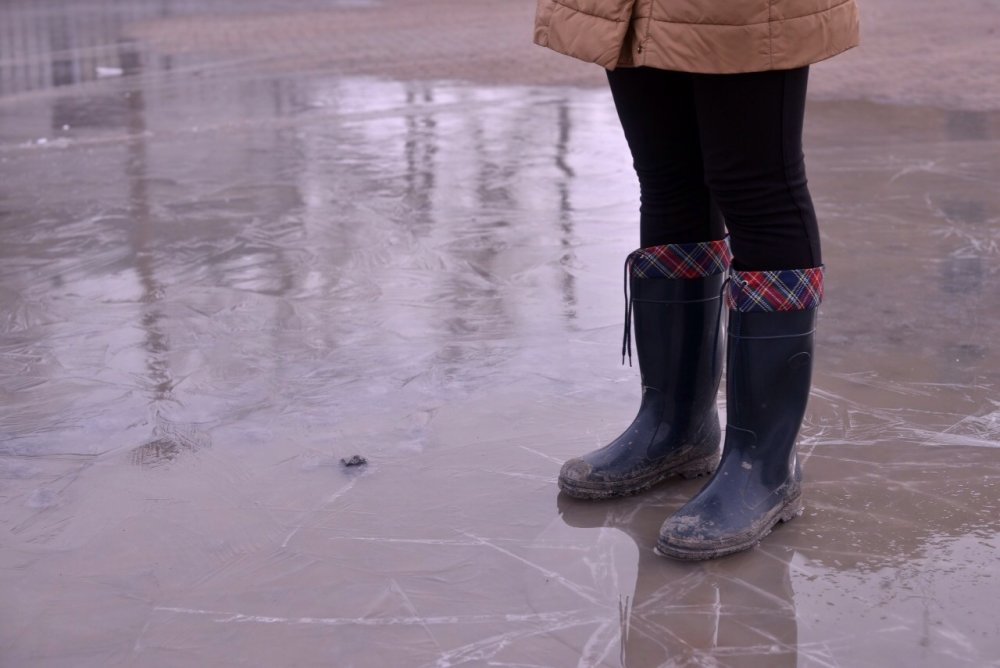 Утром 27 марта вода начала убывать.