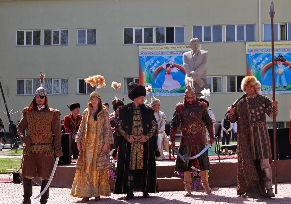 Академия искусств имени Жургенова на один день превратилась в модное место. Фото © Роза Есенкулова
