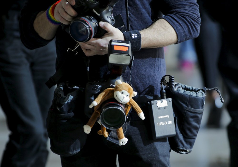 Fashion-фотограф на показе Jason Wu. ©REUTERS