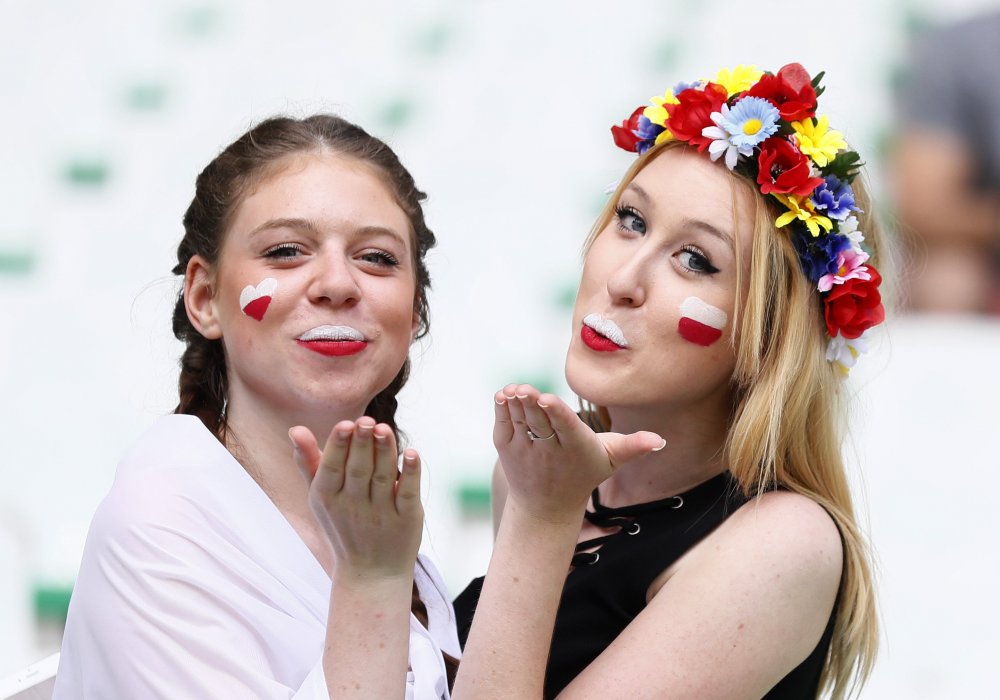 Польские футболисты победили в серии пенальти сборную Швейцарии.