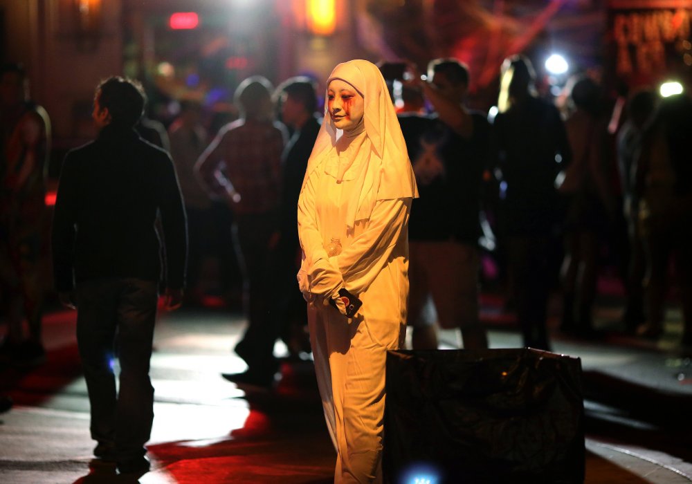 Хэллоуин Карнавал в Западном Голливуде в Лос-Анджелесе, США. REUTERS ©