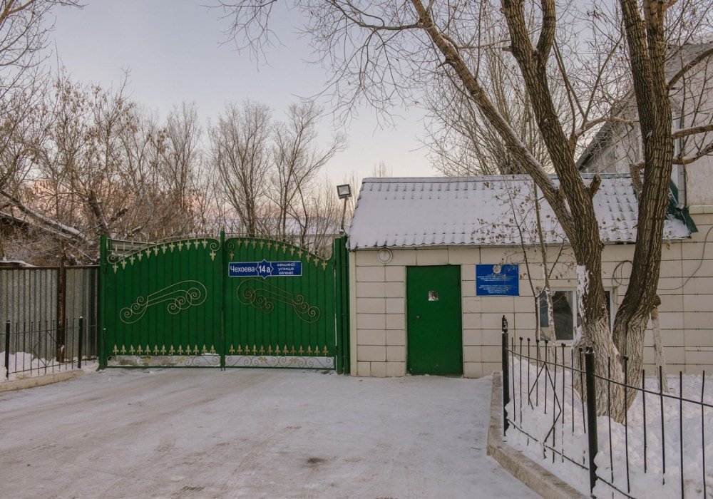 В центре соцадаптации для длительного пребывания (от месяца до года) действительно есть условия, самые главные из них - отказ от алкоголя и четкий распорядок. На такие жертвы готовы идти не все.