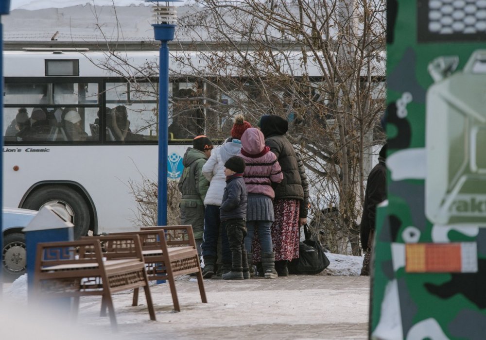 <p>Еще один вопрос: где они живут в Астане?</p>