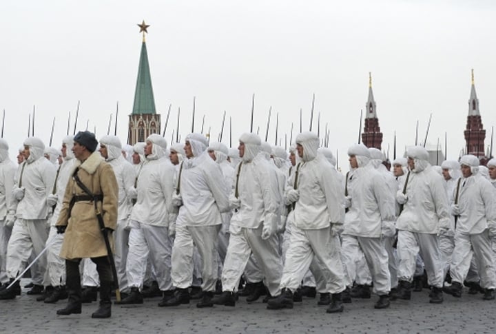 Участники торжественного марша в честь парада 1941 года на Красной площади. Фото ©РИА НОВОСТИ