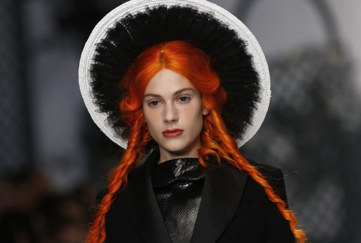 Коллекция от Meadham Kirchhoff. Неделя моды в Лондоне. Фото ©REUTERS