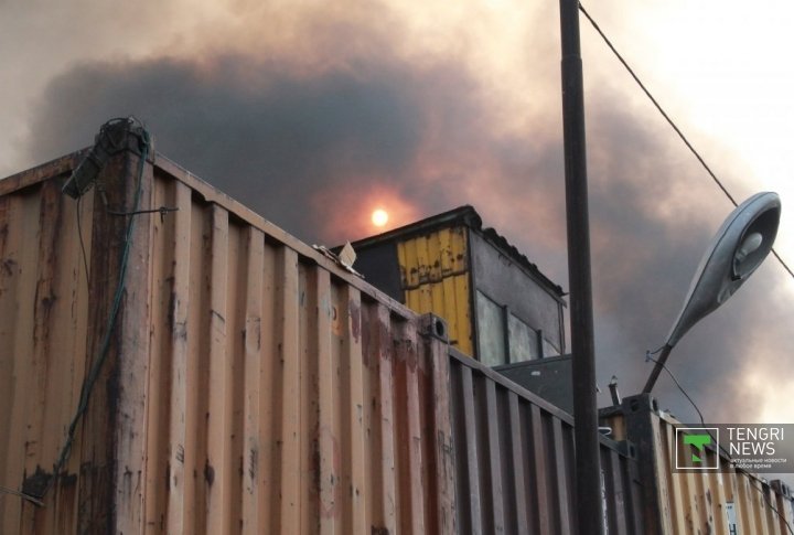 The fire was completely extinguished by midnight of November 17-18.
©Vladimir Prokopenko