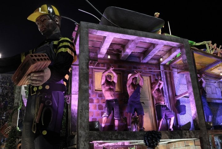 Revellers of the Sao Clemente samba school. ©Reuters