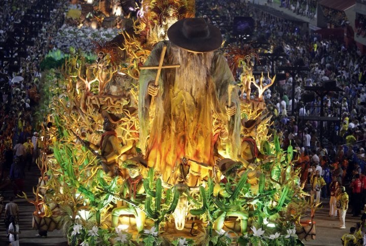 Revellers of the Sao Clemente samba school. ©Reuters