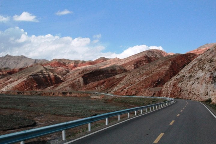 After leaving China, the expedition went to Kyrgyzstan. The project participants traveled through Torugart (Torogat) on August 4. Walikhanov mentioned this border crossing in his writings. 
©Vladimir Prokopenko