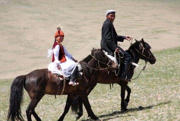 There is a saying that “Mongols are born in the saddle.” Boys and girls are thought horse-riding from the age of 4. ©Zhuldyz Seisenbekova