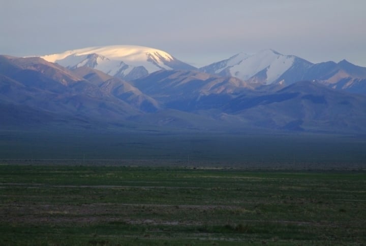 Even satellite phones don't work in Mongolian mountains sometimes. ©Rustem Rakhimzhan