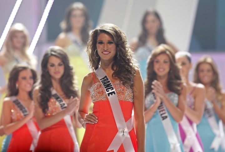 Miss France Laury Thilleman walks on stage as she is chosen as a finalist in the Miss Universe 2011 pageant in Sao Paulo September 12, 2011. ©REUTERS/Nacho Doce