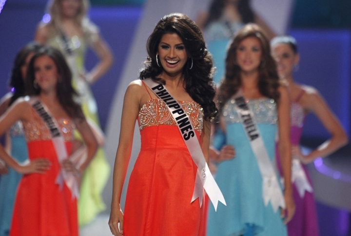 Miss Philippines Shamcey Supsup walks on stage as she is chosen as a finalist in the Miss Universe 2011 pageant in Sao Paulo September 12, 2011. ©REUTERS/Nacho Doce