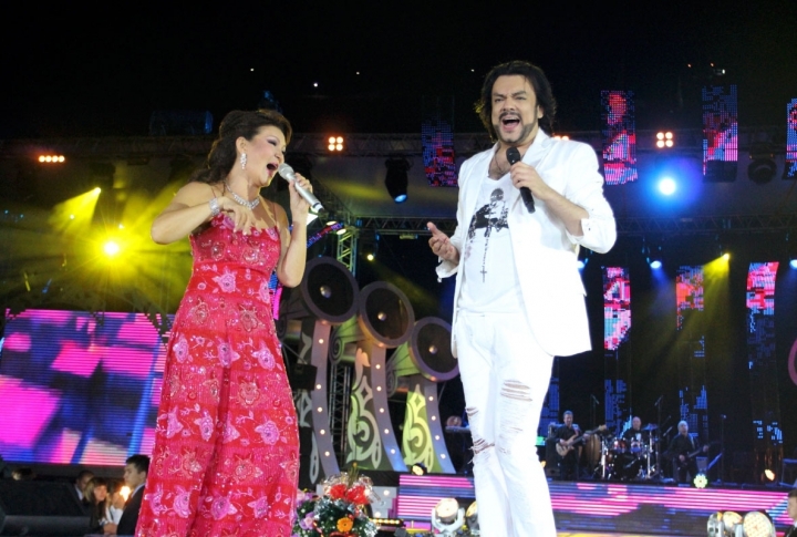 Duet: Dariga Nazarbayeva and Filipp Kirkorov. Photo by Yaroslav Radlovskiy©