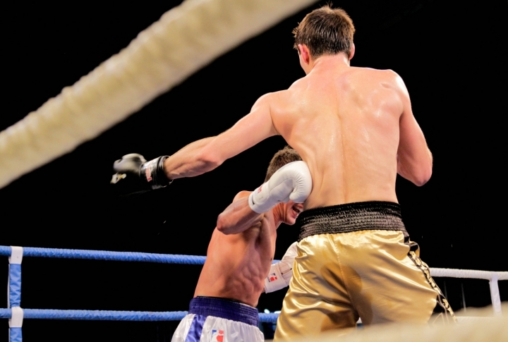 Daniyar Ustembayev vs Aleksander Gvozdik. Photo by Danial Okassov/Tengrinews©