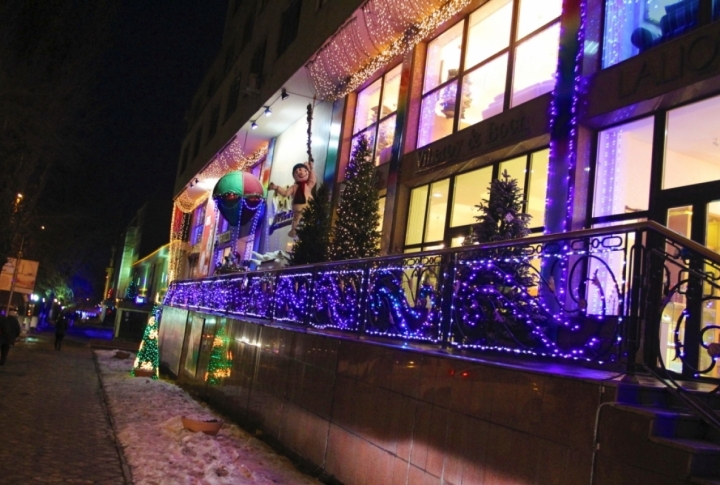 Almaty at New Year's Eve. Photo by Yaroslav Radlovskiy©