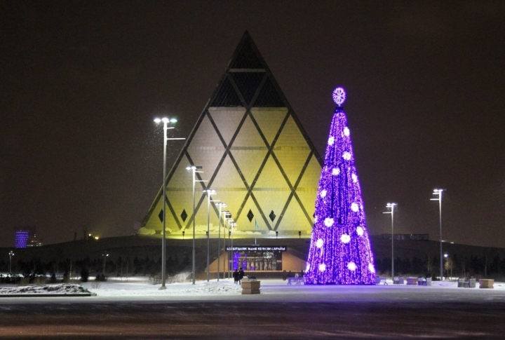 Astana at New Year's Eve. Photo by  Danial Okassov©