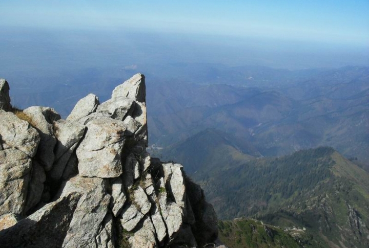 The view from Kumbel mountain, another hour of ascent from Three Brothers. Photo by Timur Ginatullin©