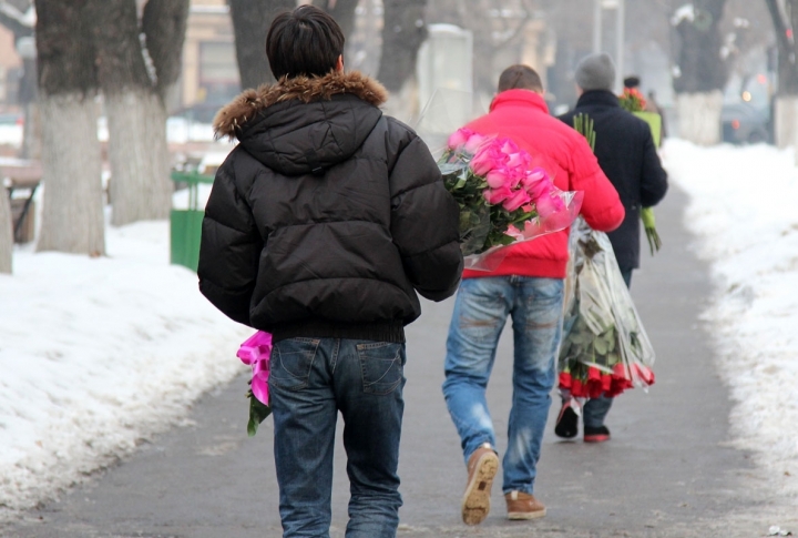 St.Valentines Day in Almaty. Photo by Yaroslav Radlovskiy©