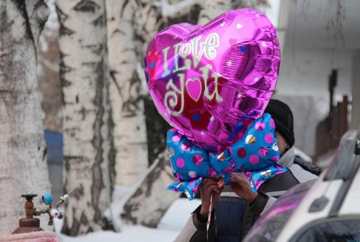 St.Valentines Day in Almaty. Photo by Yaroslav Radlovskiy©