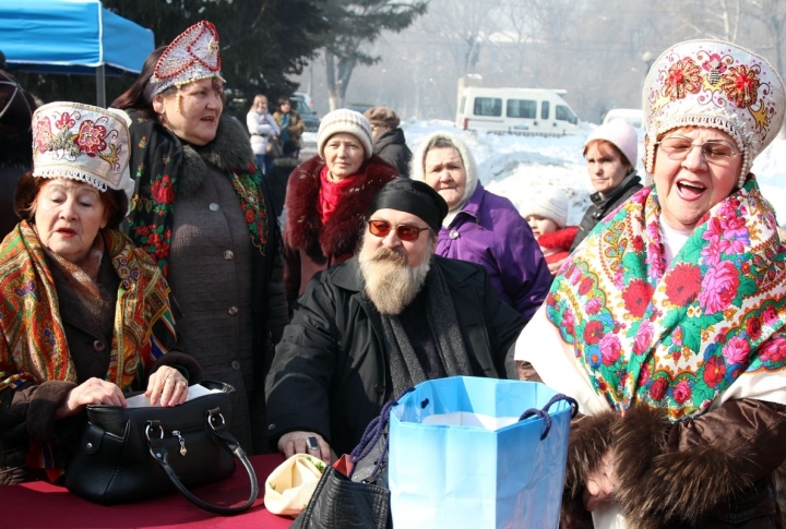 Maslenitsa songs. Photo by Yaroslav Radlovskiy©