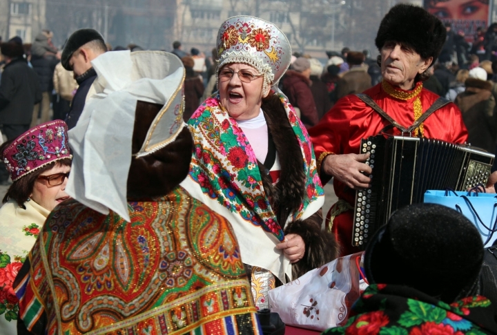 Maslenitsa songs. Photo by Yaroslav Radlovskiy©