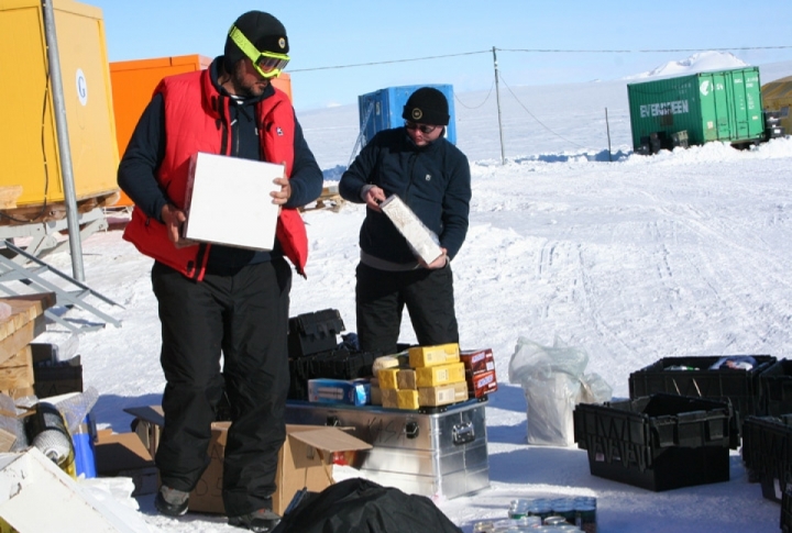 First Kazakhstan Scientific Expedition to the South Pole