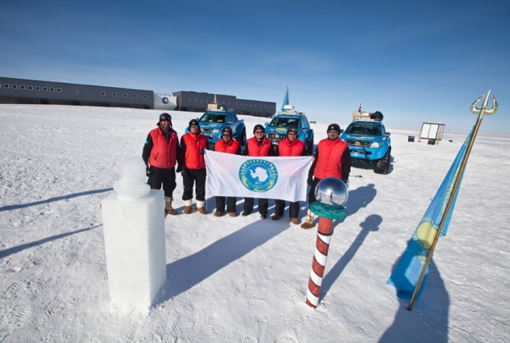 First Kazakhstan Scientific Expedition to the South Pole