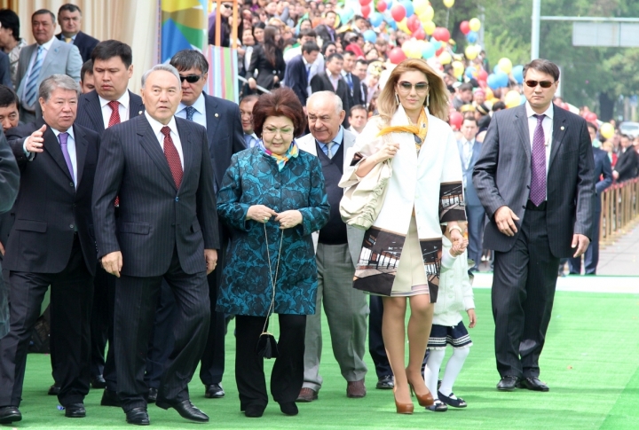 Nursultan Nazarbayev and his family during celebrations. Photo by Yaroslav Radlovskiy©