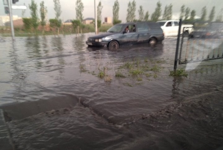 The disaster became a real survival test for many residents of Astana. Photo by  Danial Okassov©