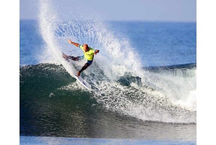 50th victory of Kelly Slater in ASP tour. Photo courtesy of SI.com