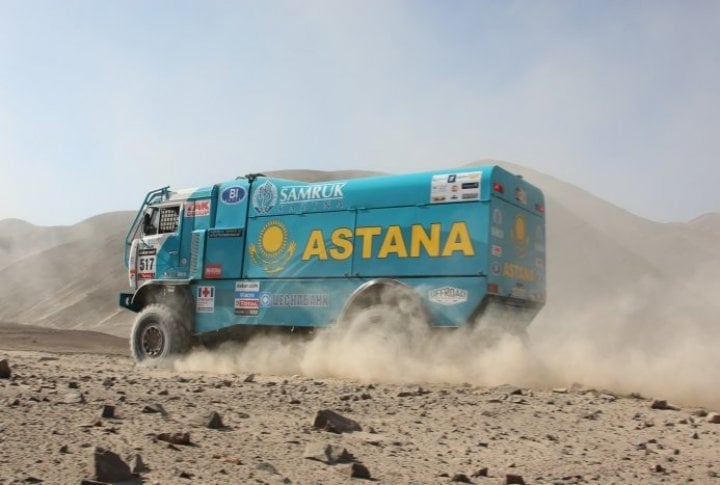 Kazakhstan's crew of Arthur Ardavichus, Aleksey Nikizhev and Nurlan Turlubayev. Photo by RaceFace Sports Media Syndicate