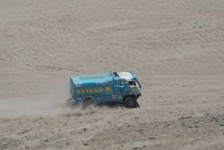 Kazakhstan's crew of Arthur Ardavichus, Aleksey Nikizhev and Nurlan Turlubayev. Photo by RaceFace Sports Media Syndicate