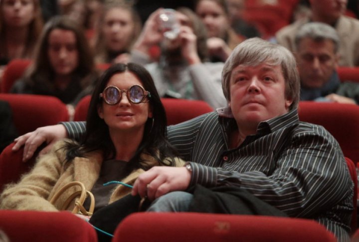 Russian TV hosts and actors Aleksander and Yekaterina Strizhenovs at the premiere of Oz: The Great and Powerful. ©RIA Novosti