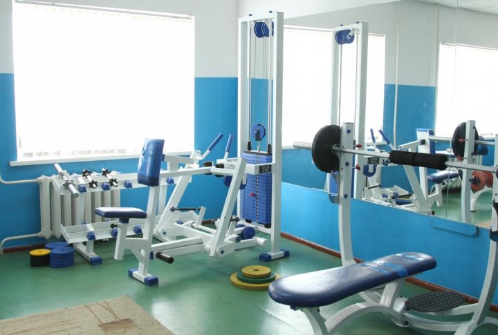 Gym in the barracks. Photo by Marat Abilov©