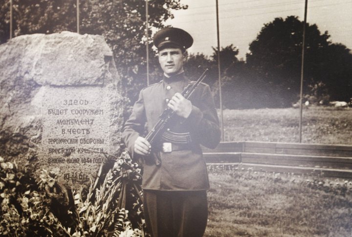 A memorial stone at the place of the future monument to the fortress defenders. Photo made in 1966.