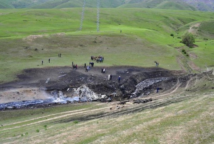 Wreckage of KC-135 Stratotanker. ©REUTERS/Sabyr Alichiev/Pool