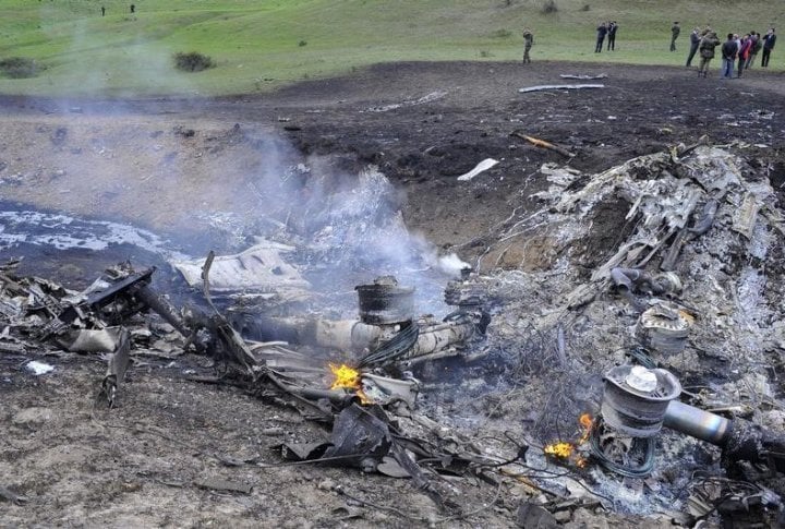 Wreckage of KC-135 Stratotanker. ©REUTERS/Sabyr Alichiev/Pool