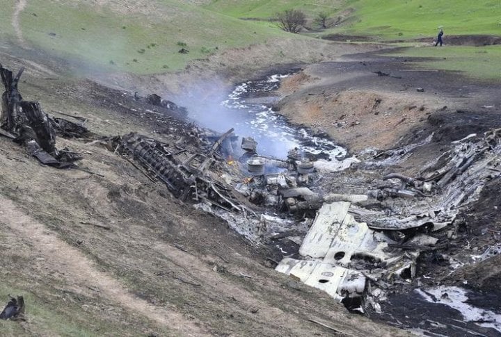 Wreckage of KC-135 Stratotanker. ©REUTERS/Sabyr Alichiev/Pool