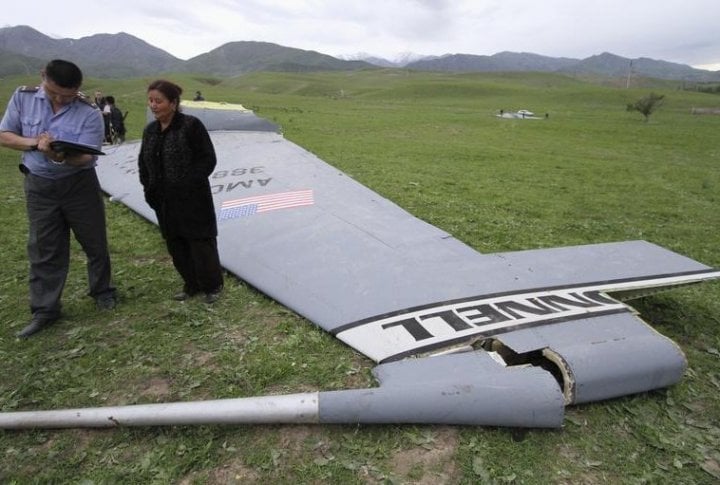 Wreckage of KC-135 Stratotanker. ©REUTERS/Sabyr Alichiev/Pool